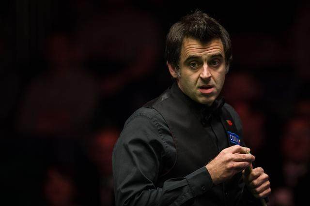 曼联防线稳固零封曼城德比胜利