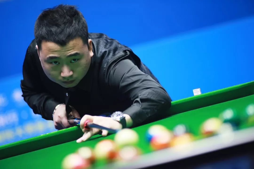 行业蓬勃发 行业蓬勃发