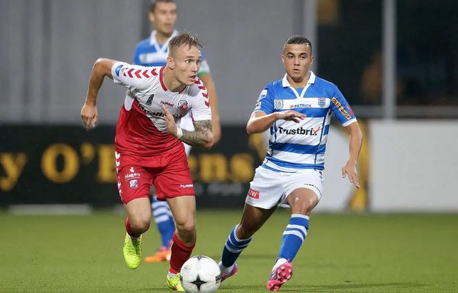 2比0击败 2比0击败