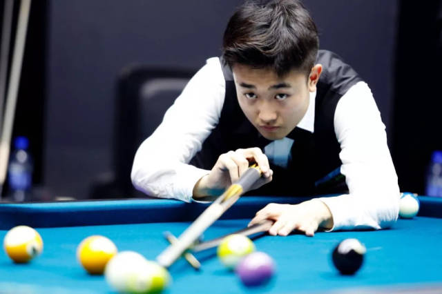 聚力和积极 聚力和积极